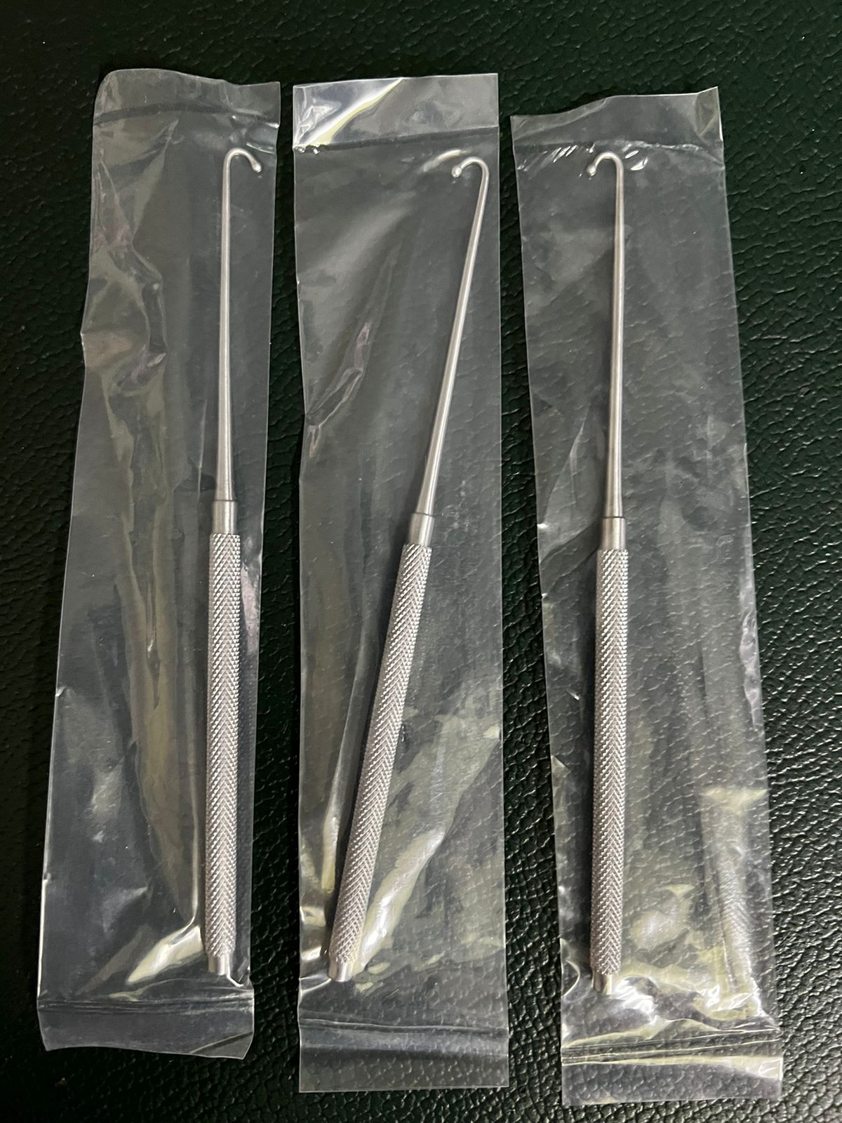 Spay Hook 16cm ขอเกี่ยวมดลูกโค